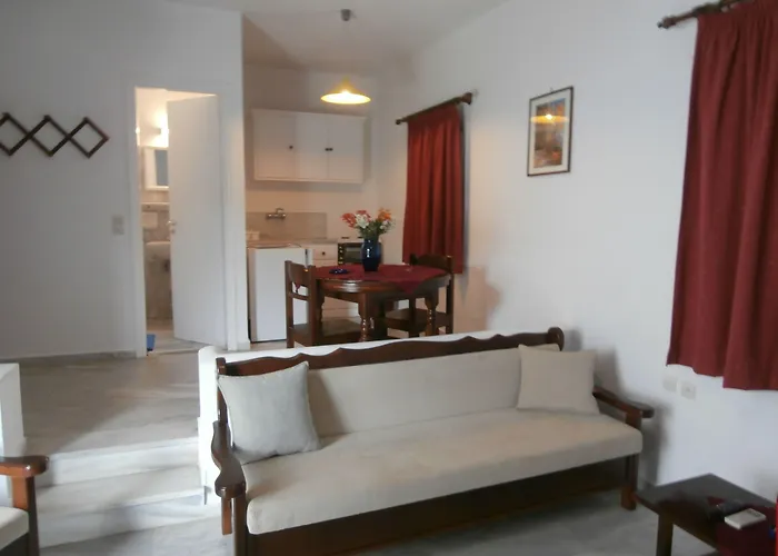 Galini Bangalows 키오니아