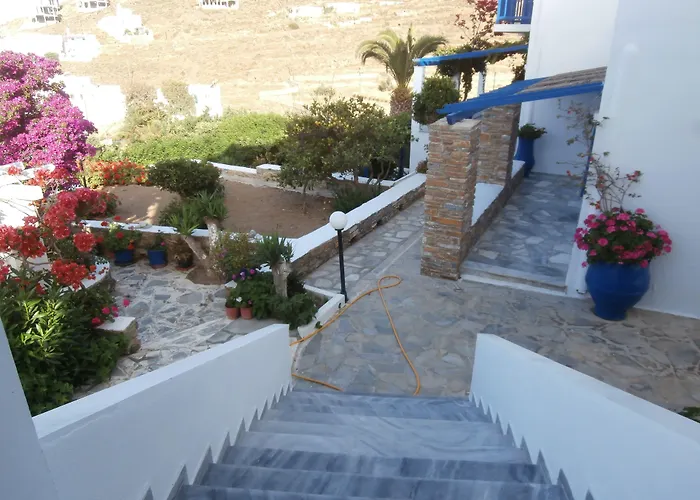 Galini Bangalows 키오니아