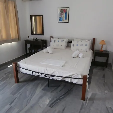 Galini Aparthotel 3*