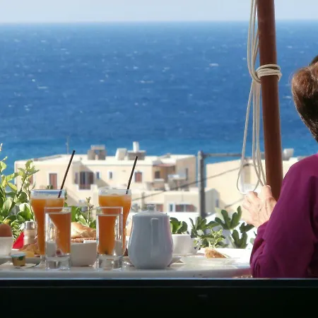Aparthotel Galini 3*
